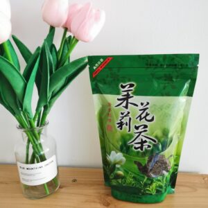 Customers usually buy jasmine tea according to its quality grades. Grade One is regarded as the best. Jasmine buds are intentionally put into the tea to produce an agreeable aroma